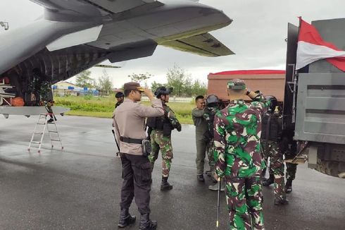 Jenazah Marinir Korban Penembakan KKB Dievakuasi ke Jakarta via Sorong