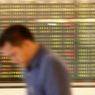 IHSG Melaju di Zona Merah, Rupiah Menguat