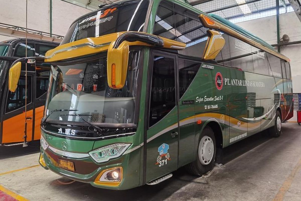 Bus AKAP baru PO ALS