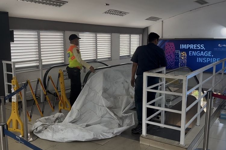 Nasib Penumpang Usai Eskalator Stasiun Duri Mendadak Mundur, 2 Masih Dirawat di RS