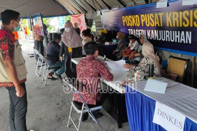 Posko darurat tragedi Arema vs Persebaya yang terletak di Balai Kota Malang 