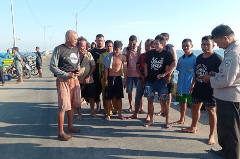 KM Fajar Nusantara Tenggelam di Sumenep, 14 Penumpang Selamat Usai Bertahan di Rakit