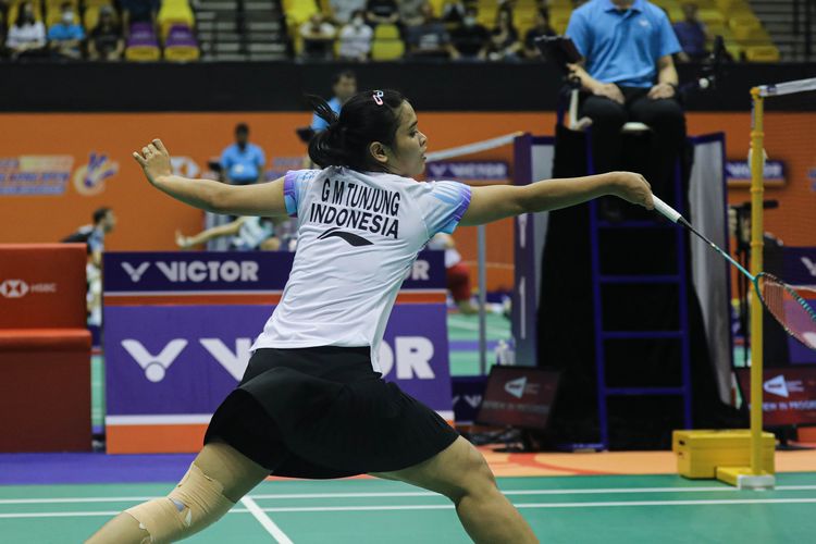 Gregoria Mariska Tunjung saat bertanding pada babak 16 besar Hong Kong Open 2023 di Hong Kong Coliseum, Rabu (13/9/2023). 