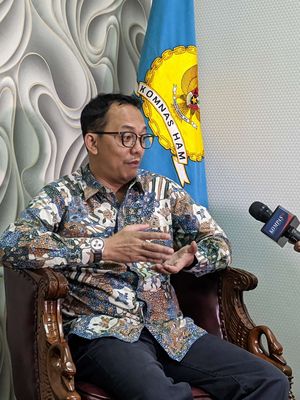 Komisioner Komnas HAM bidang Penyuluhan Beka Ulung Hapsara saat ditemui di Kantor Komnas HAM, Menteng, Jakarta Pusat, Rabu (31/8/2022). 