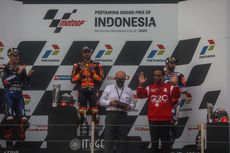 Lebih Dekat dengan Piala MotoGP Mandalika yang Dibuat oleh Perajin Bali