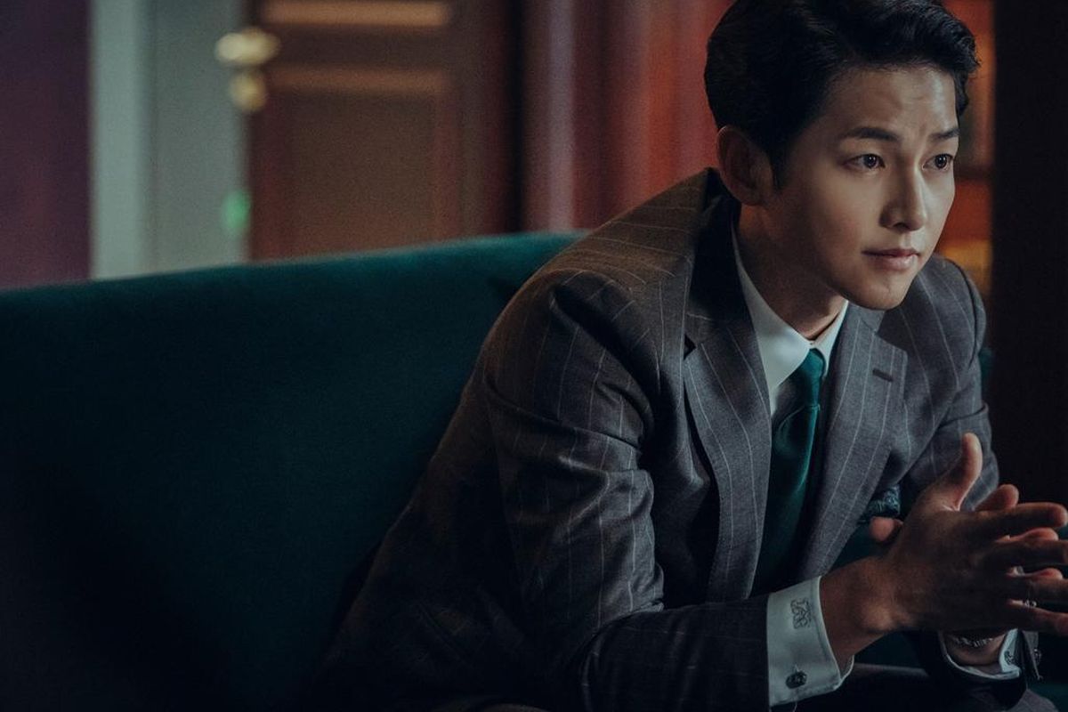 Song Joong Ki dalam film Vincenzo