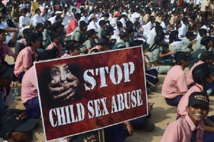 Banyak kalangan di India yang mendesak pemerintah mengambil lebih banyak tindakan mengatasi kasus-kasus kejahatan seksual.