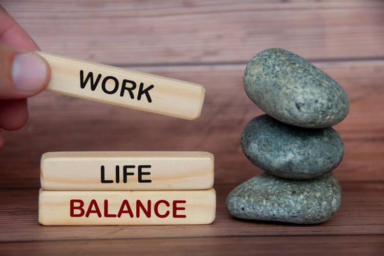 Tips menjaga work-life balance yang sehat.