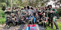 Di Suhu 3 Derajat, TNI Kuasai Wilayah OPM di Intan Jaya dan Sita Sejumlah Senjata
