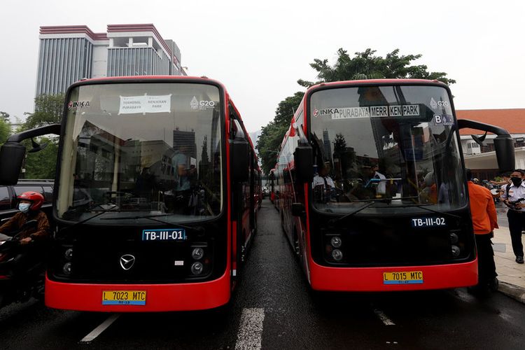 Bus listrik medium buatan INKA sudah resmi digunakan sebagai armada Trans Semanggi Suroboyo