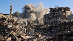 Trump Dukung Israel Balas Serangan di Gaza, 104 Warga Palestina Tewas