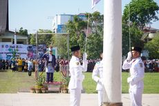 Peringati Hardiknas 2023, Jajaran Pemkab HST Kompak Kenakan Pakaian Adat Nusantara