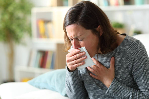 5 Cara Sederhana Bersihkan Lendir di Paru-paru
