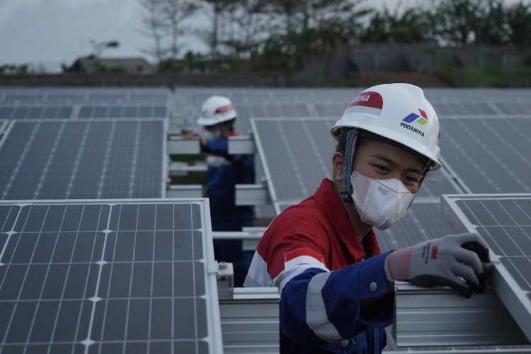  Berbagai program inovasi dekarbonisasi Pertamina Group.
