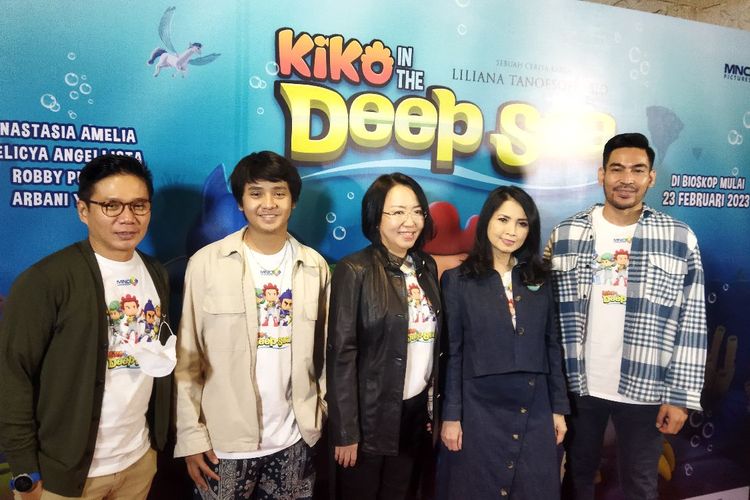 Arbani Yasiz, Roby Purba, dan produser Esaf Andreas saat ditemui di kawasan Grogol, Jakarta Barat pada Kamis (26/1/2023) usai jumpa pers film animasi Kiko In the Deep Sea. 