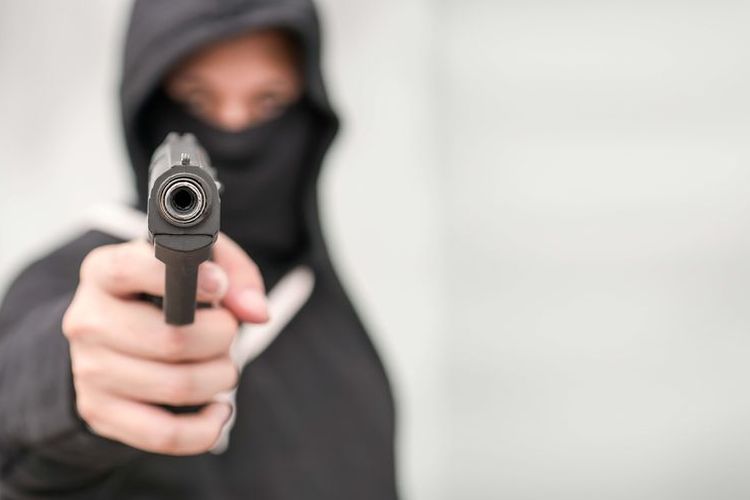 Ilustrasi Penembakan. Polres Badung, Bali, menjaga ketat jalannya sidang kasus penembakan warga negara asing asal Australia yang melibatkan tiga WNA Australia di Pengadilan Negeri Denpasar, Kamis.