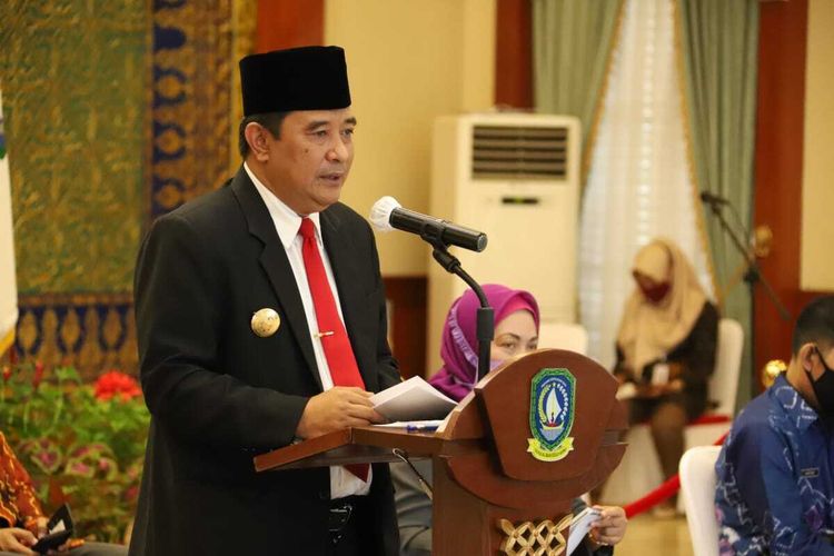 Pjs Gubernur Provinsi Kepri Bahtiar Baharuddin berharap agar pada pilkada 9 Desember 2020 mendatang masyarakat Kepri tidak golput atau memberikan suaranya sesuai pilihannya.