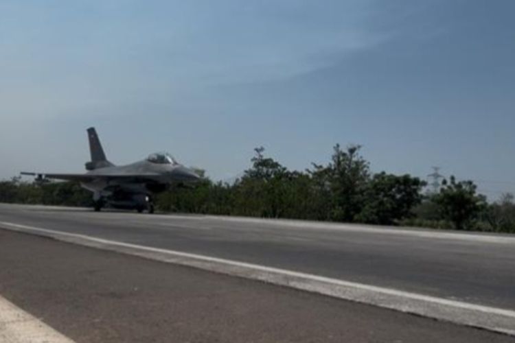 Tol Paspro Jadi Cadangan Landasan Pesawat Tempur TNI AU, Ini Kata Pemkab