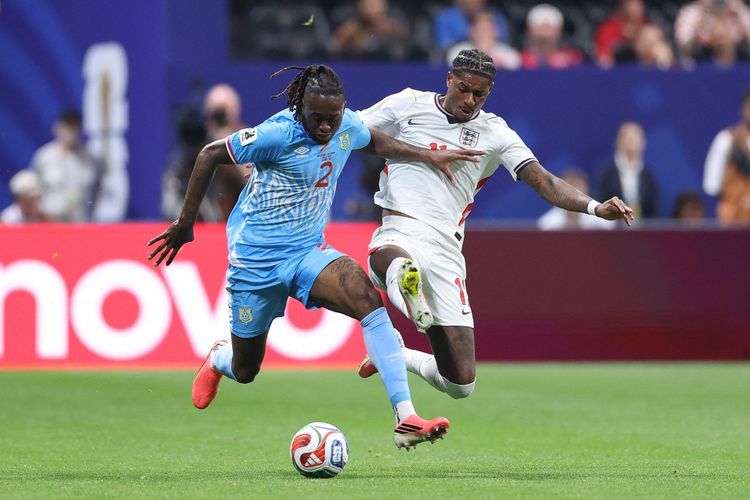 Aston Villa Sepakati Transfer Aaron Wan-Bissaka dari West Ham