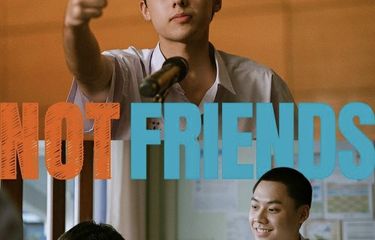 Poster film Not Friends