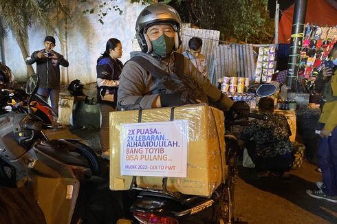 Diperbolehkan Mudik, Pria Ini Rayakan Selebrasi dengan Cara Unik