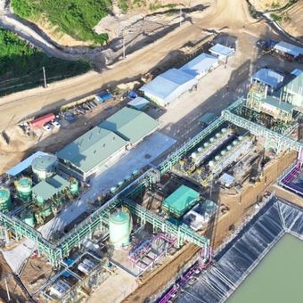 Tambang Emas Pani di Kabupaten Pohuwato, Gorontalo menjadi proyek utama PT Merdeka Gold Resources Tbk yang mulai memproduksi emas pada Februari 2026.