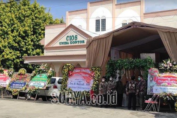 Suasana resepsi pernikahan Ustadz Abdul Somad dan Fatimah Az Zahra di Universitas Darussalam Gontor Ponorogo, Kamis (20/5/2021). (Tribun Jatim/Sofyan Arif Candra)