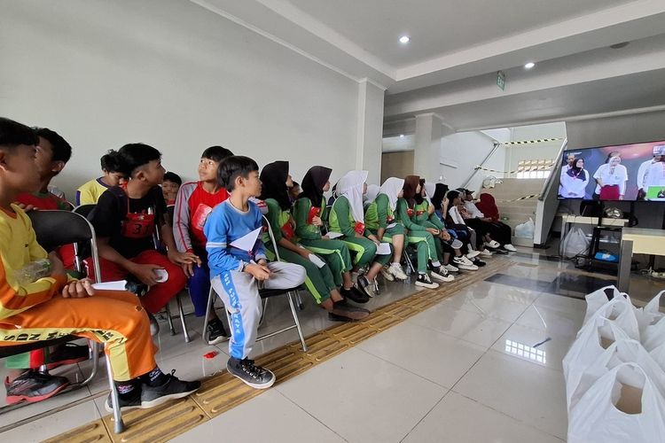 Cahaya di Beranda Sekolah Rakyat: Kala Negara Memeluk Mimpi yang Pernah Terbuang