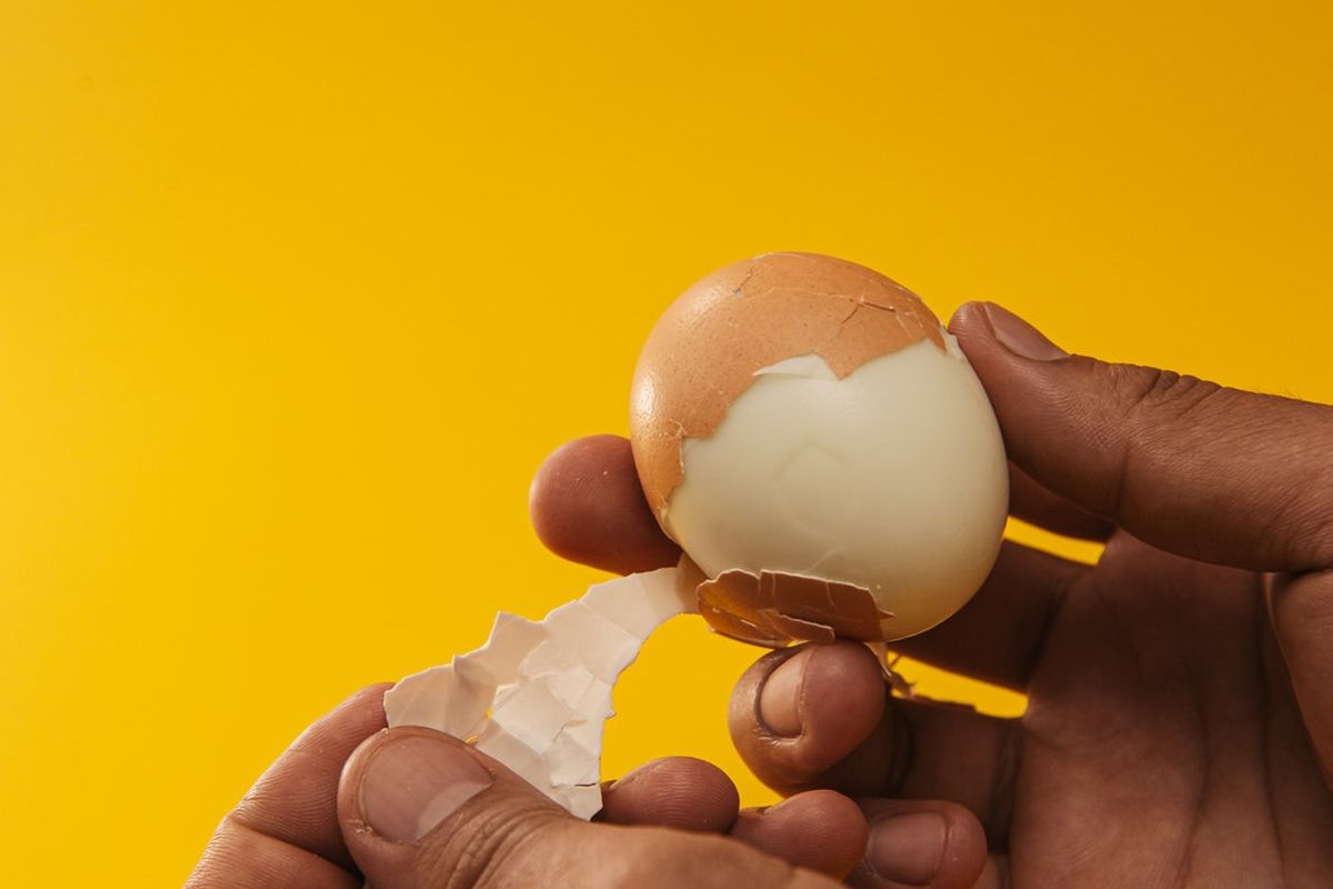 Telur rebus dapat menjadi camilan rendah kalori yang padat nutrisi.