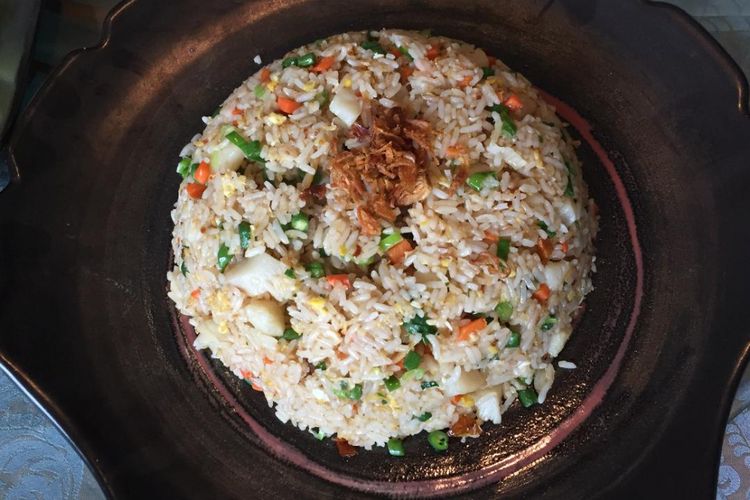 Menu fried rice scallop with XO sauce