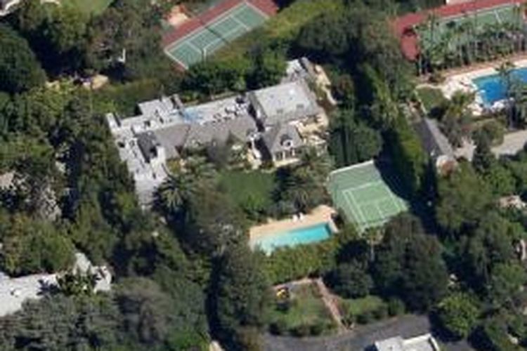 Beverly Hills 90210, alamat rumah yang didambakan semua orang. 