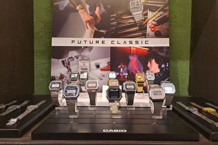 Koleksi Casio Vintage Series dengan tema ?Future Classic? dipamerkan di Art & Science Store Ashta sebagai bagian dari acara Turntable Tales Vol.6: Timeless Tracks. 