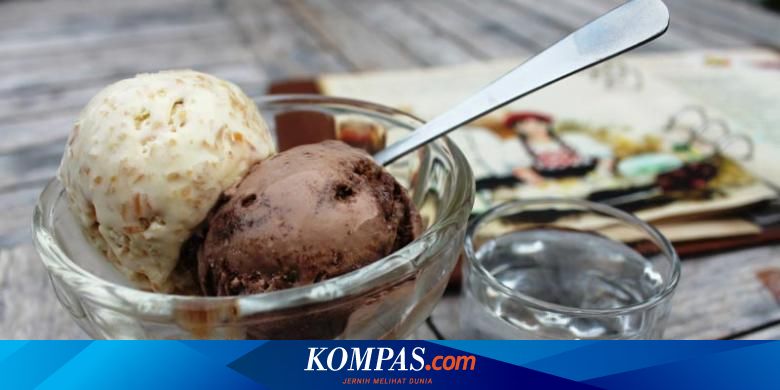 Menikmati 54 Rasa Es Krim Buatan Rumah