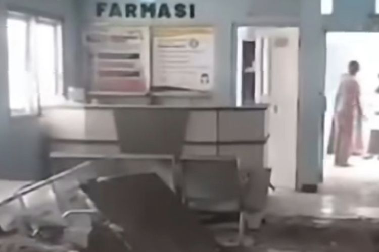 Tak Ada Angin dan Hujan, Plafon Puskesmas Gunung Sindur Bogor Ambruk