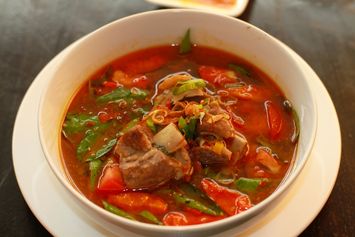 Resep Sop Iga Asam Pedas, Variasi Masakan Lebaran yang Segar