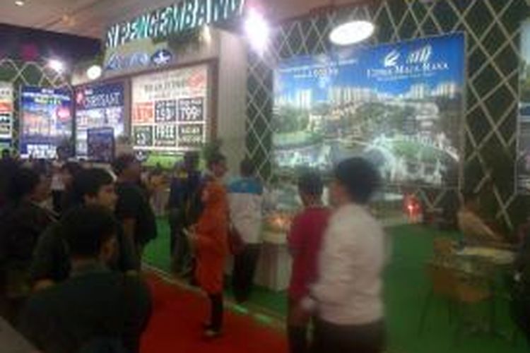 DPP Real Estate Indonesia (REI) kembali menggelar Real Estat Expo 2014. Pameran hunian ke-28 ini diselenggarakan mulai 15-23 November 2014 di Jakarta Convention Center Hall A, Senayan.