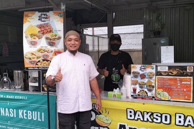 Rully Rinaldi (43), pemilik usaha Bakso Aroma SoWan yang diundang makan malam bersama Gubernur DKI Jakarta Anies Baswedan. 