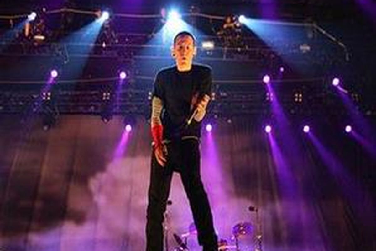 Vokalis Utama Linkin Park Chester Bennington
