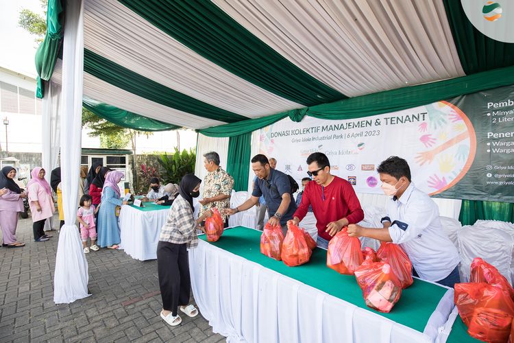 Griya Idola Industrial Park gelar Griya Idola Care 2023. pembagian ribuan paket cembalo rutin yang diadakan setiap tahun.