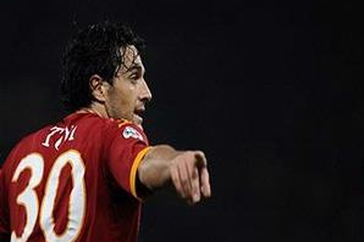 Striker AS Roma, Luca Toni.