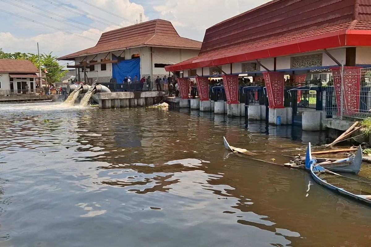 Sistem pompa air di Kota Semarang.