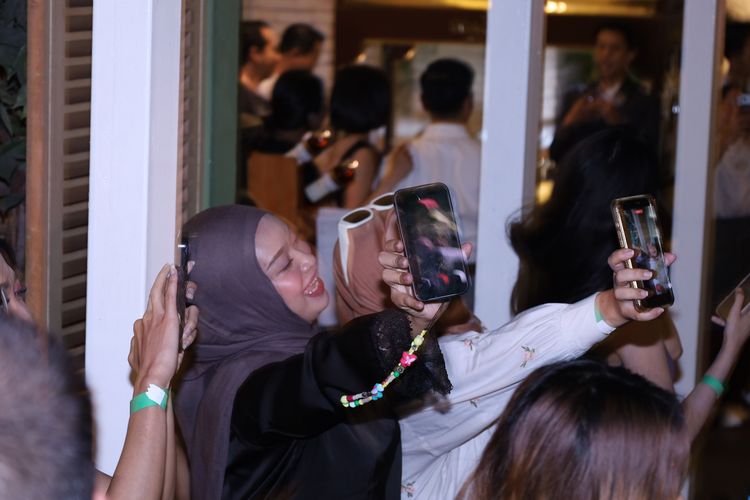 Spot Hangout Sepulang Kerja di Jakarta, Bisa Racik Es Krim Sendiri