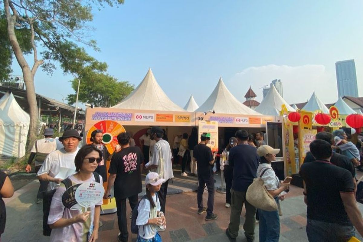 Kolaborasi Danamon, Adira Finance, dan MUFG Bank dalam mendukung ajang Jak-Japan Matsuri 2023 sebagai wadah penguatan hubungan serta kolaborasi antara Indonesia dan Jepang.