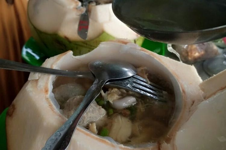 Bakso kelapa di Desa Rawang Itek, Kecamatan Tanah Jambo Aye, Kabupaten Aceh Utara