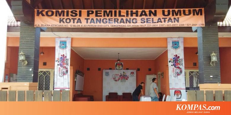 Hari Pertama Pendaftaran Di Kpu Kota Tangerang Selatan