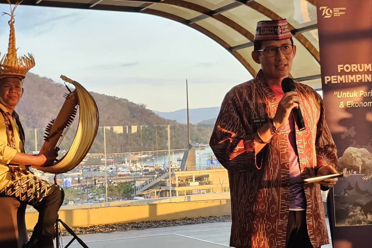 Menteri Pariwisata dan Ekonomi Kreatif Sandiaga Uno Bertemu dengan Sejumlah Pemimpin Redaksi Media Nasional di Labuan Bajo, Kamis (15/08/2024) untuk memaparkan kemajuan Labuan Bajo sebagai Destinasi Superprioritas termasuk sejumlah penerbangan langsung dari Australia, Malaysia, dan Singapura.