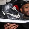 Untuk Amal, PJ Tucker Lelang 100 Pasang Sneaker di eBay 