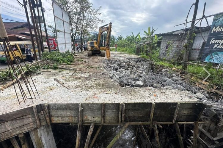 Viral Bangunan Penyebab Banjir Dibongkar Pemiliknya, Pemkab Wonosobo Bilang Begini...