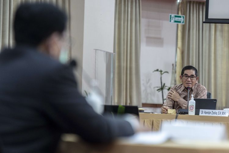 Eks Ketua MK: Putusan PN Jakpus Tunda Pemilu Lampaui Kompetensi