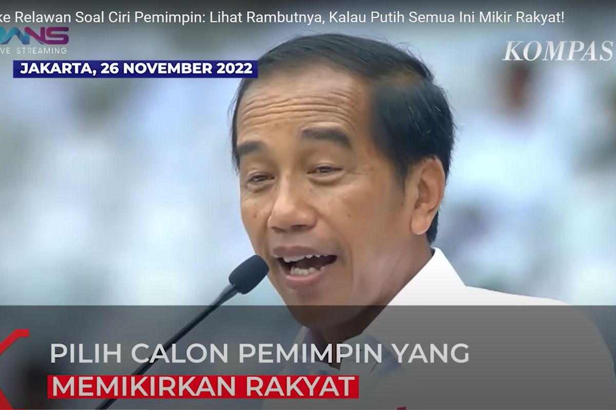 Presiden Joko Widodo (Jokowi) hadiri silaturahmi akbar Relawan Nusantara Bersatu yang digelar di Stadion Utama Gelora Bung Karno (GBK), Sabtu (26/11/2022).